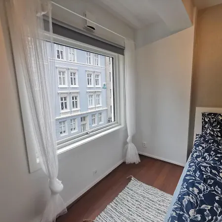 80 Square Metre Flat In The Heart Of - 2 Big Bedrooms * Берген
