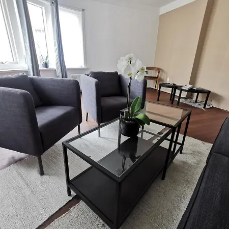 80 Square Metre Flat In The Heart Of - 2 Big Bedrooms *